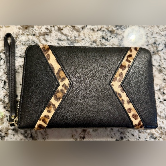 NEW! Silpada Zahara Zipper Wristlet Wallet / Clutch (F0004) Original Retail $149 - Picture 2 of 9